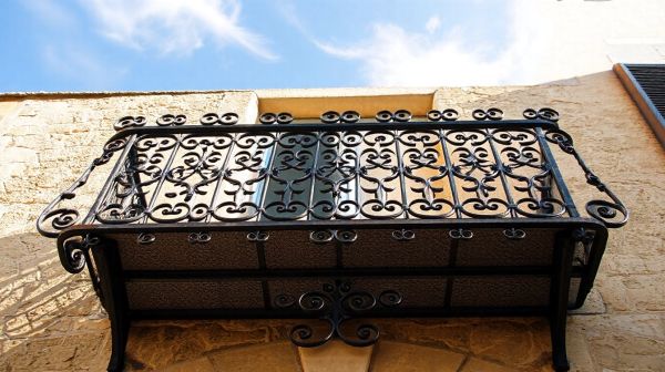 10 astuces pour sublimer votre décor avec la ferronnerie à Nîmes